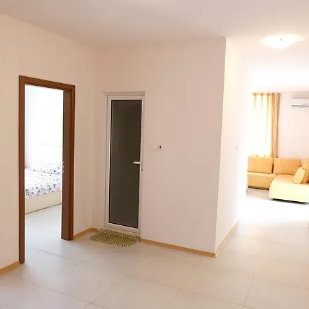 Apartment Grand Kamelia